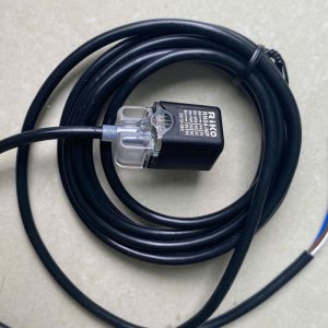 Cảm biến Riko RN04-NP